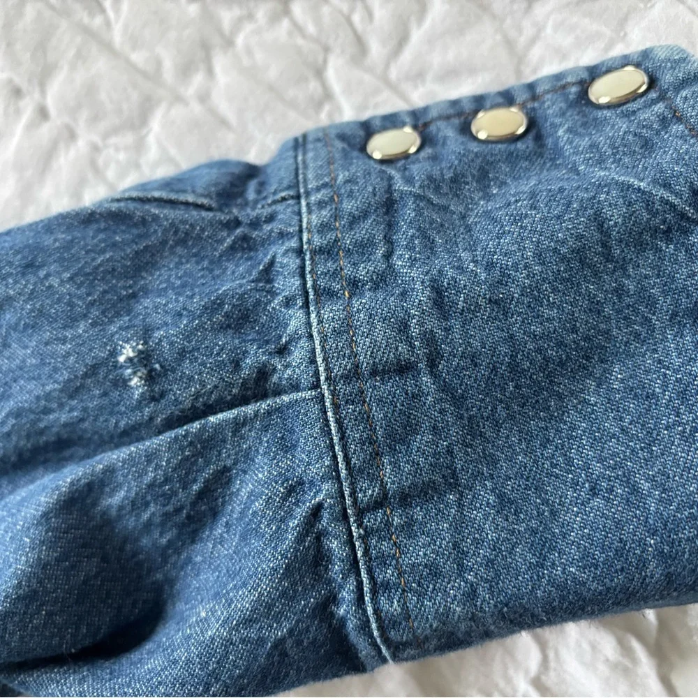 Vintage Wrangler Denim button up - Picture 12 of 12